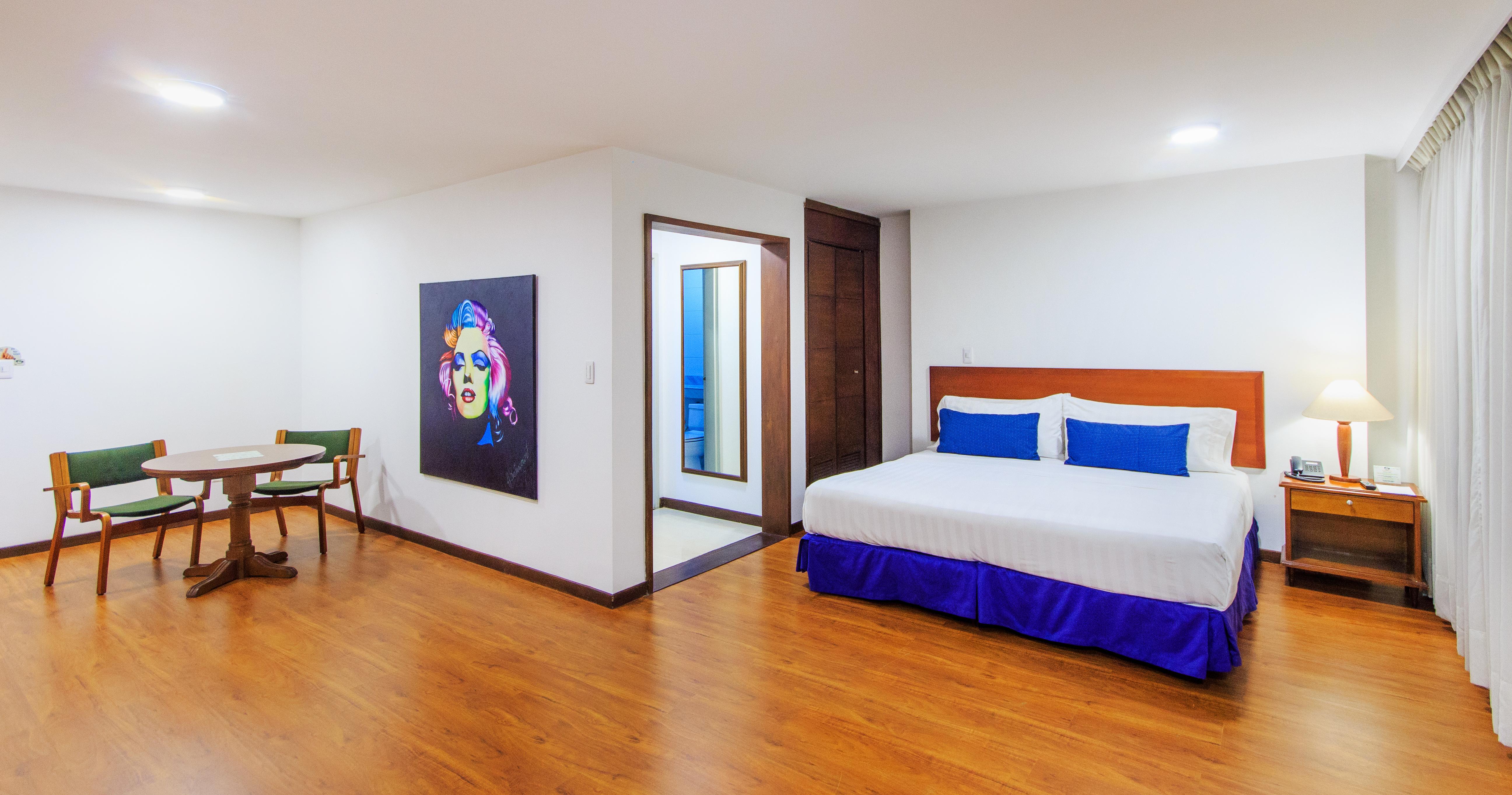 Pop Art Hotel Las Colinas Манисалес Экстерьер фото